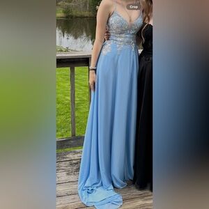 Size 0 light blue prom dress. Free size 7 shoes.